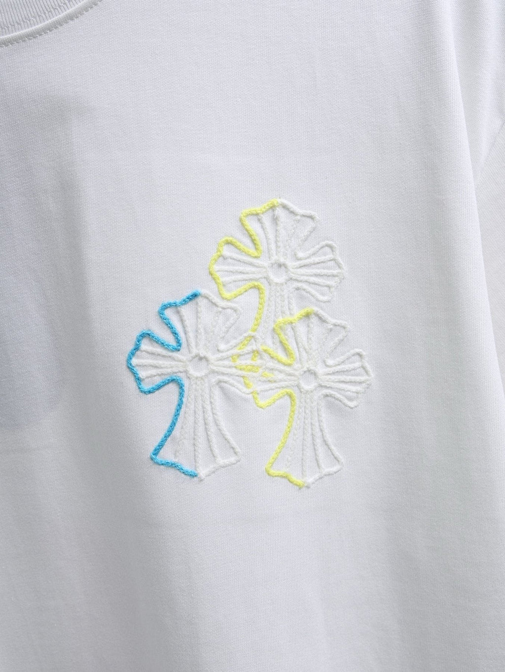 Chrome Hearts Floral Cross Embroidered T-Shirt ¡ª detail
