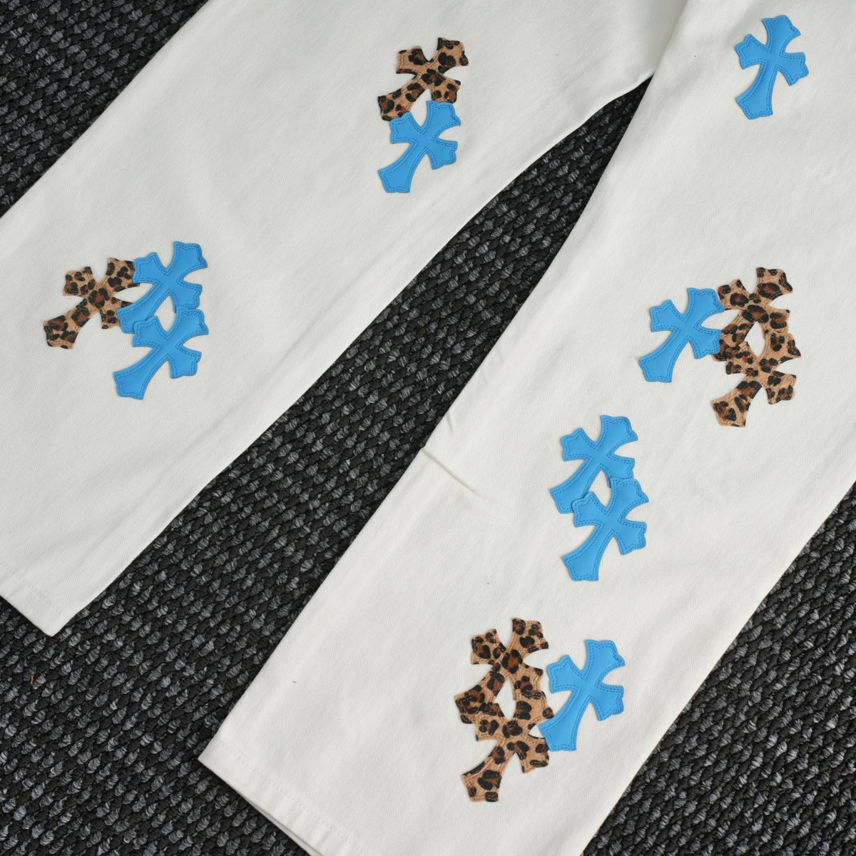 Chrome Hearts White Cross Graphic Pants ¡ª detail