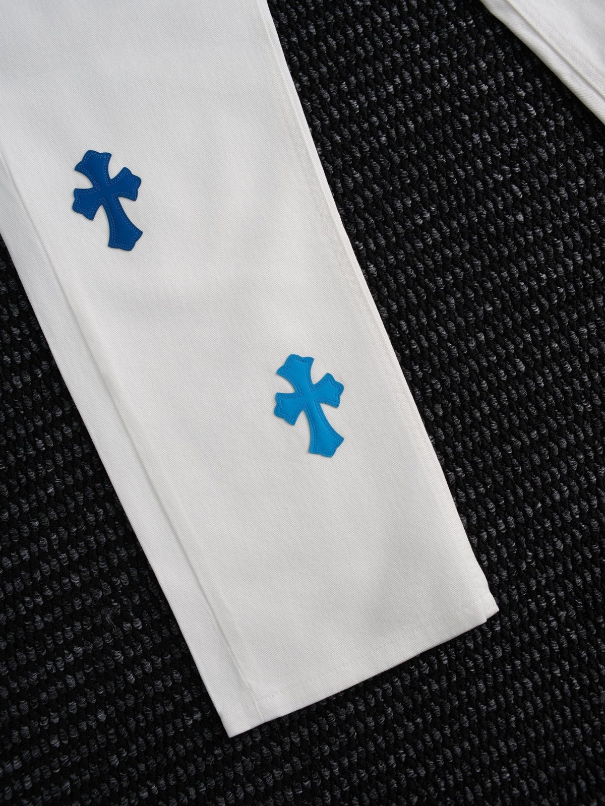 Chrome Hearts White Cross Patch Jeans ¡ª detail
