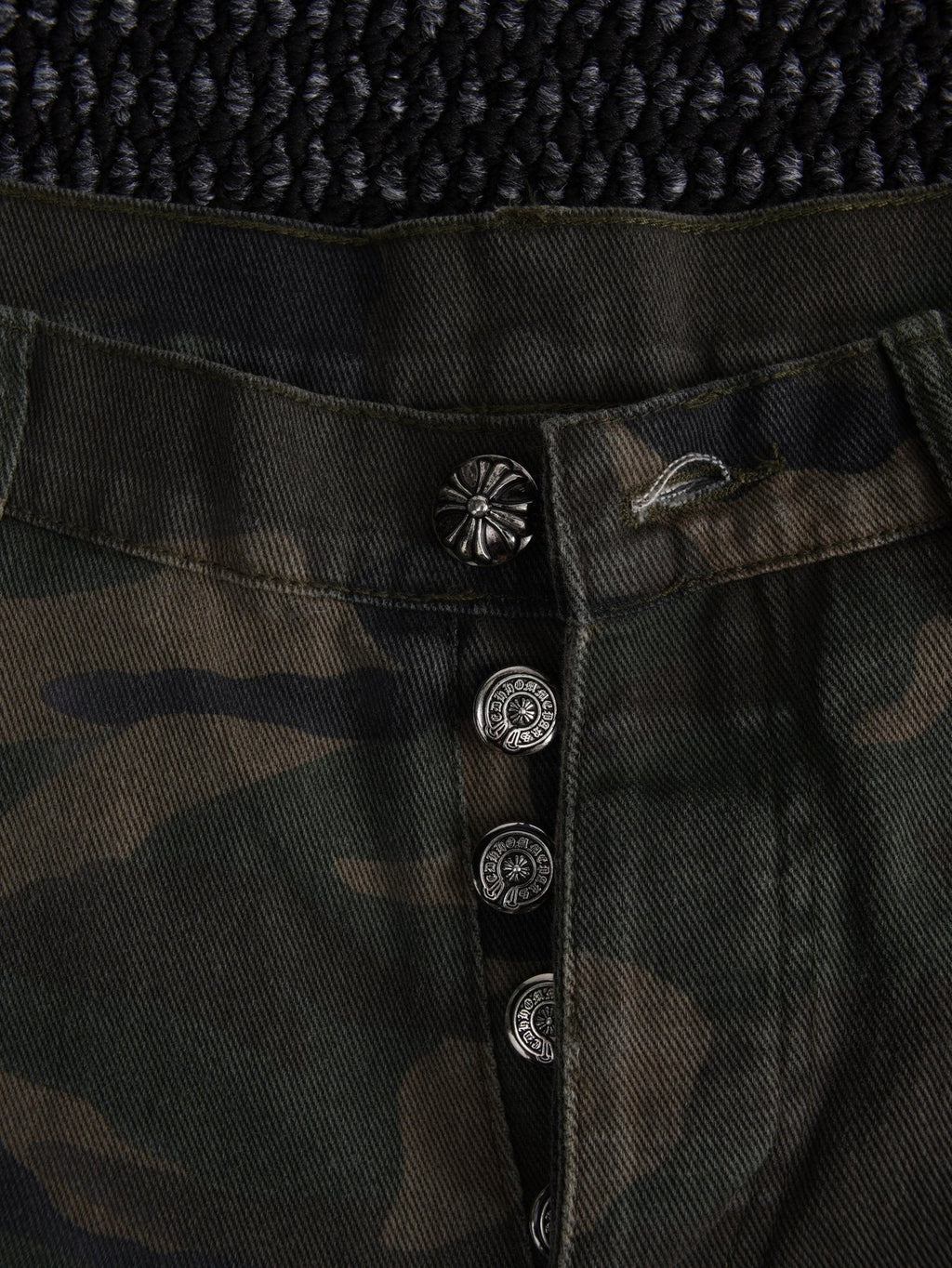 Chrome Hearts Camo Cross Patch Cargo Shorts ¡ª detail