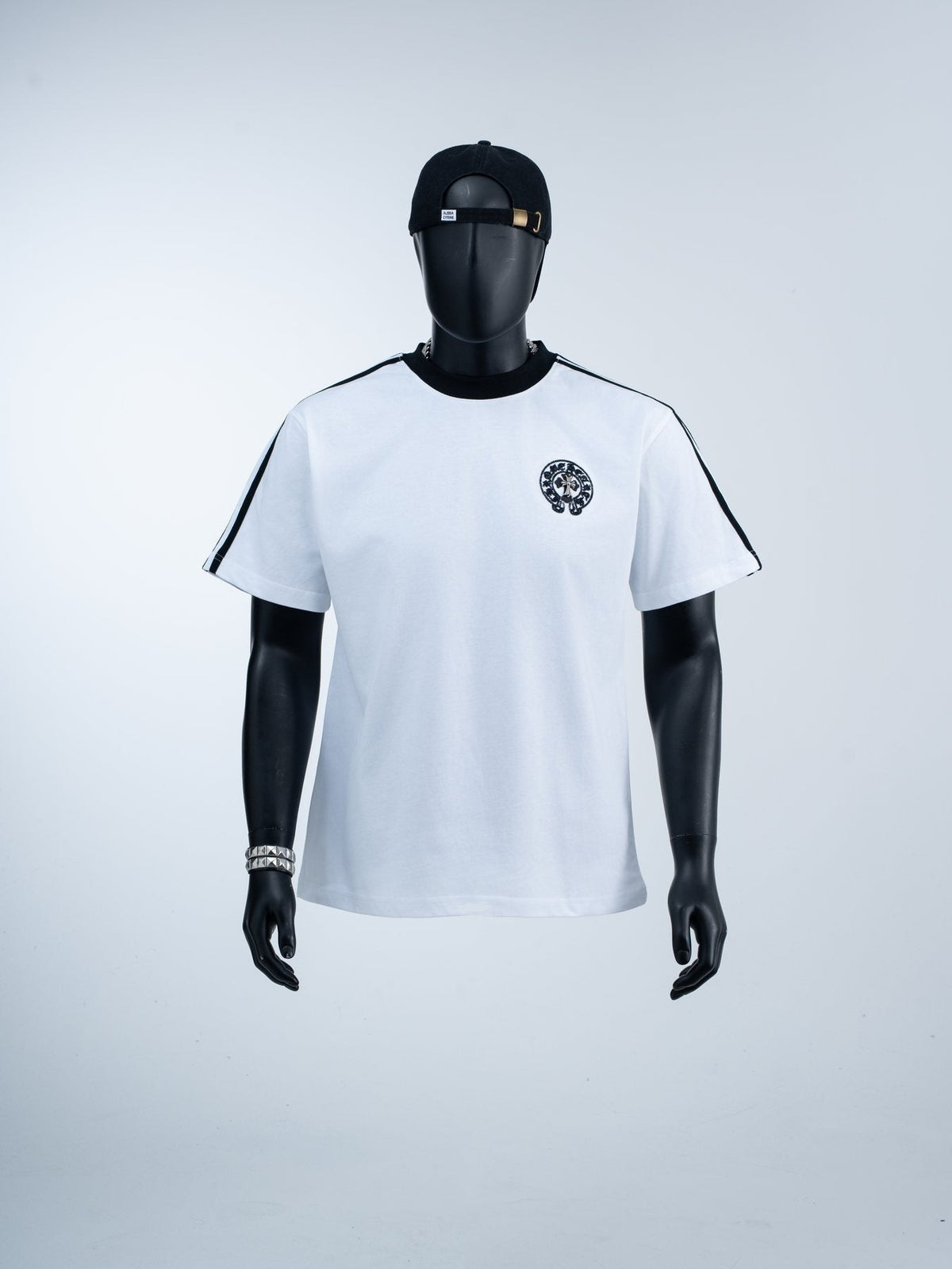 Chrome Hearts Horseshoe Cross Graphic T-Shirt ¡ª front