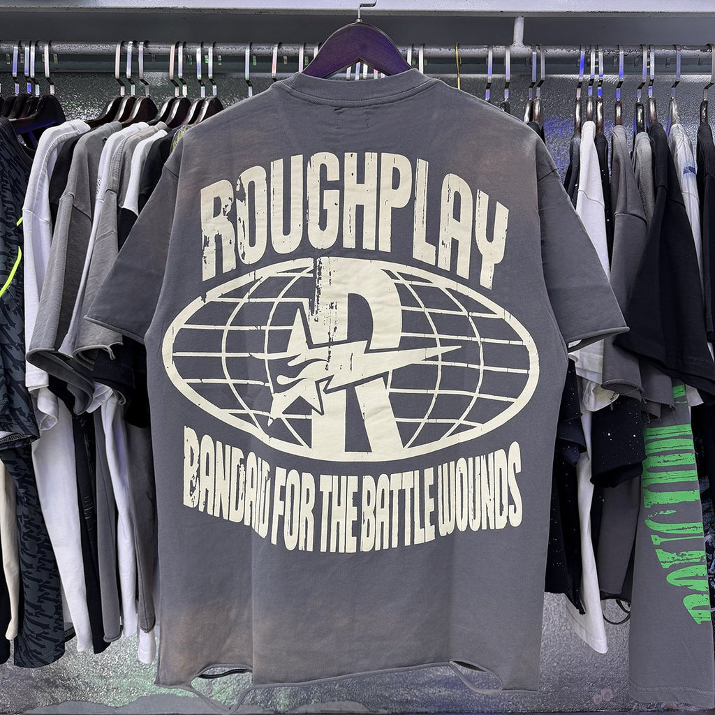 Rough Play Rock Hand Guitar Rhinestone Graphic T-Shirt ¡ª context