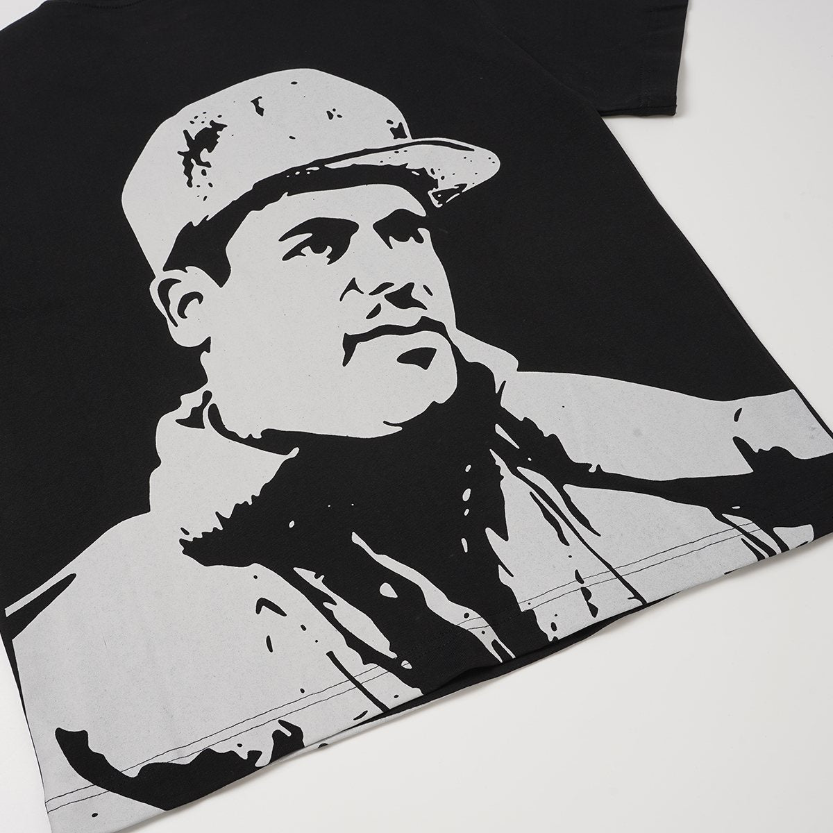 ASAALL Portrait Graphic Short-Sleeve T-Shirt ¡ª detail