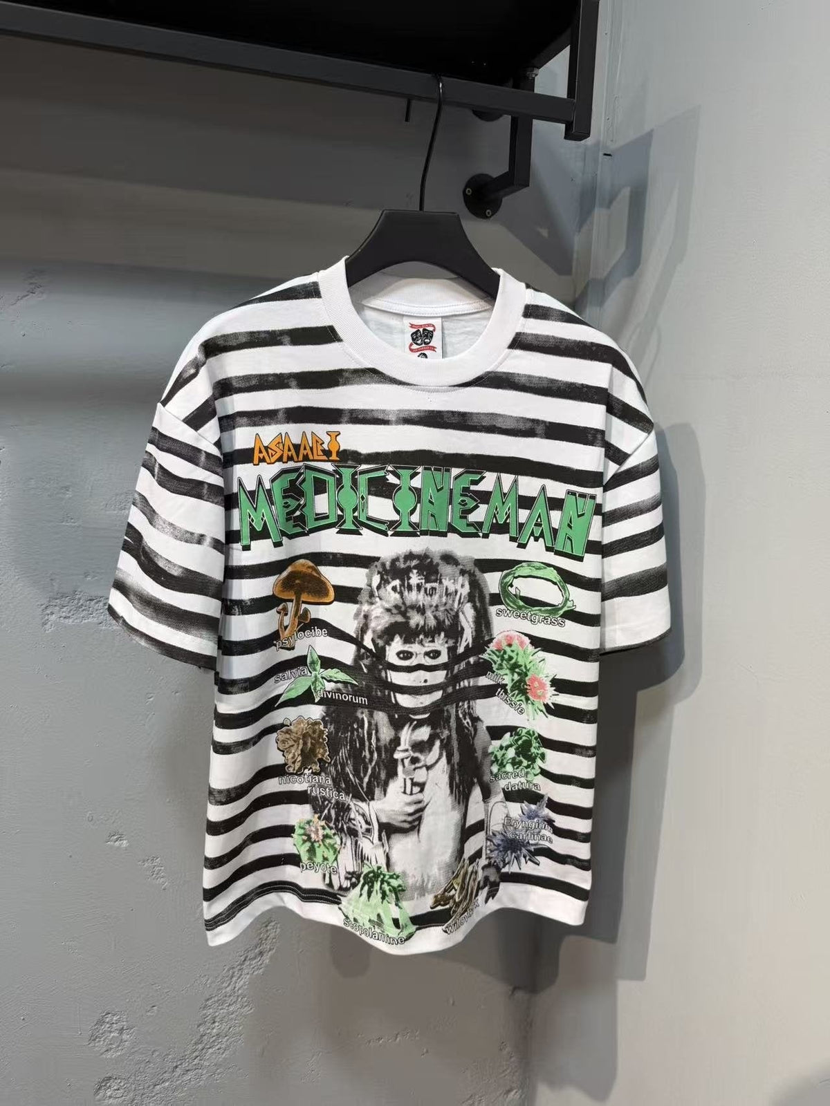 ASAALL Striped Front & Back Graphic T-Shirt ¡ª front