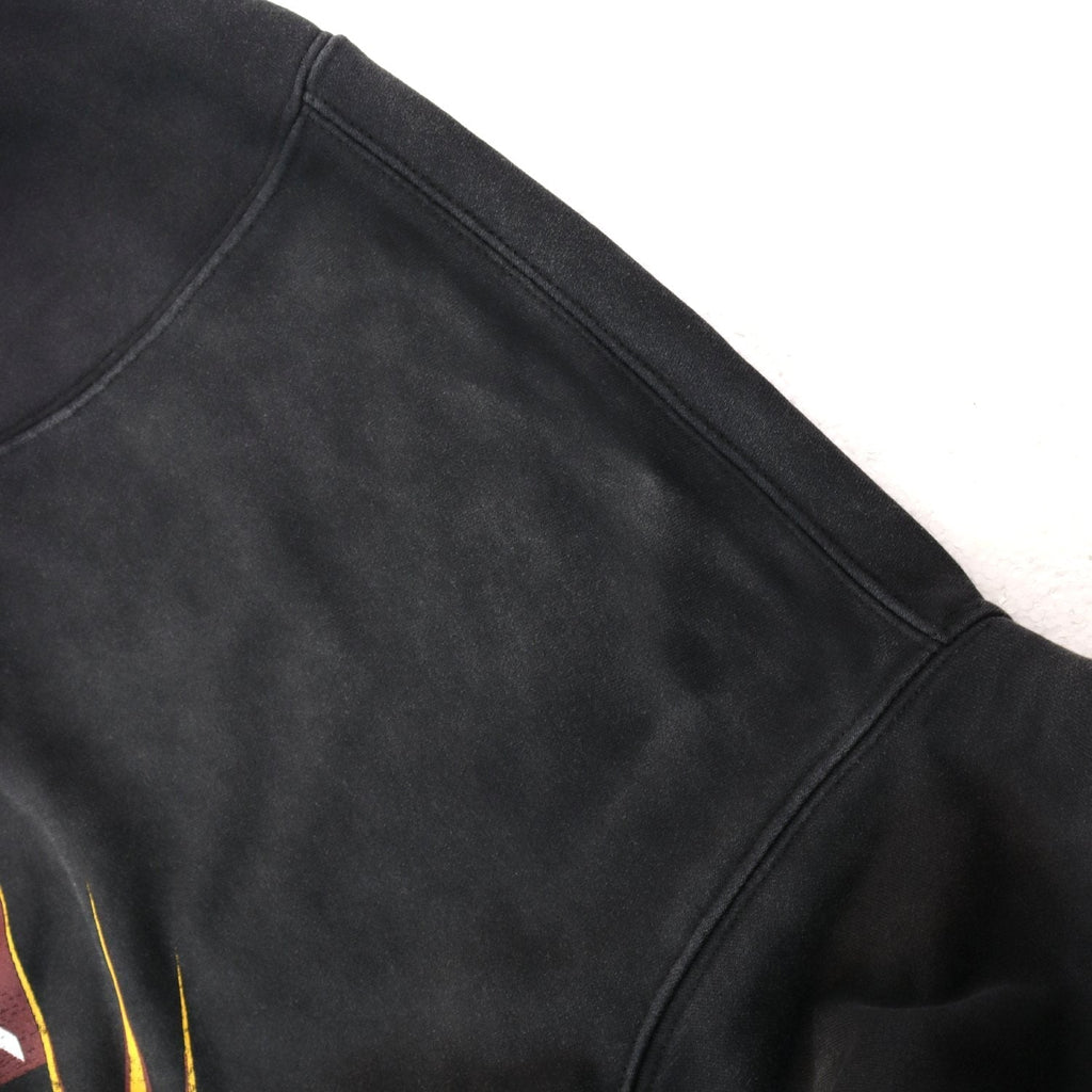 Valley Dreams Starburst Graphic Washed Black Hoodie ¡ª detail