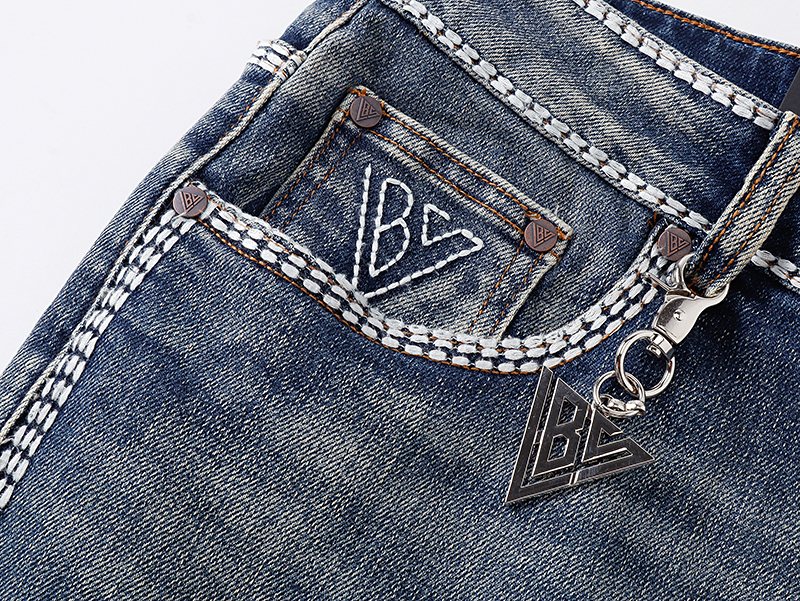 VALABASAS Washed Blue Contrast-Stitch Jeans ¡ª detail