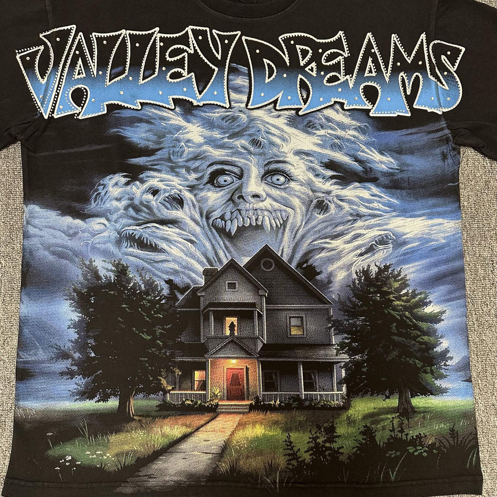 VALE USA Valley Dreams Haunted House Graphic T-Shirt ¡ª detail