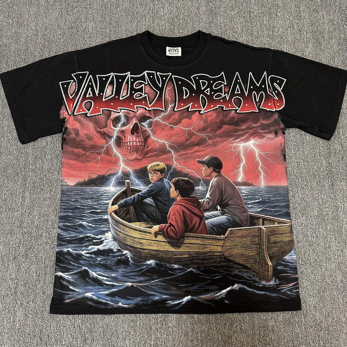 VALE USA Dreams Rhinestone Graphic T-Shirt ¡ª hero