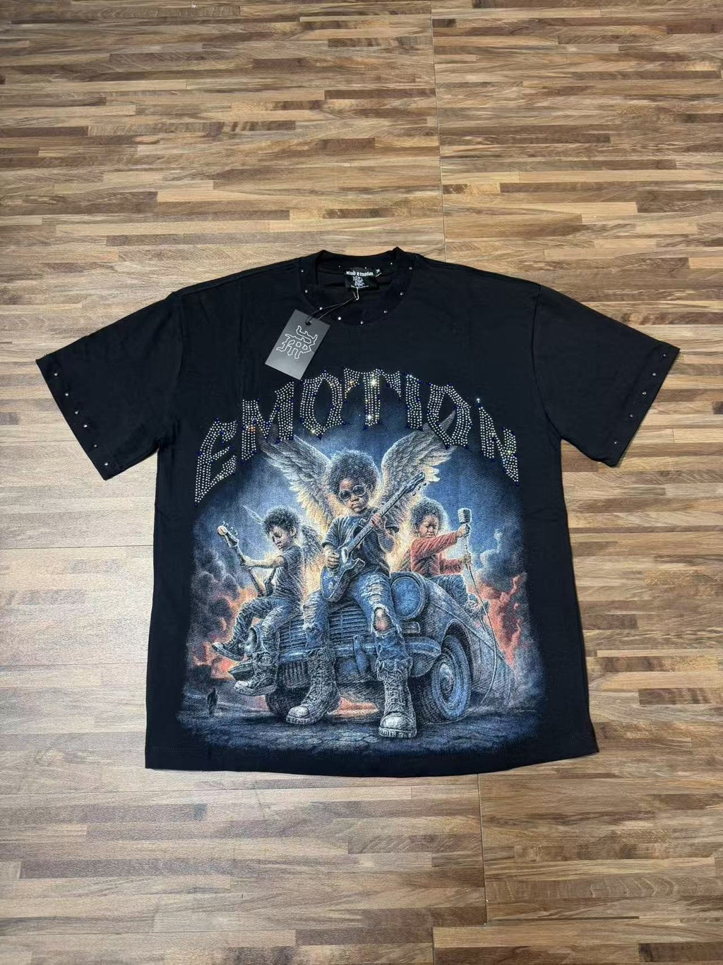 MIXED EMOTION Studded Angel Graphic T-Shirt ¡ª front