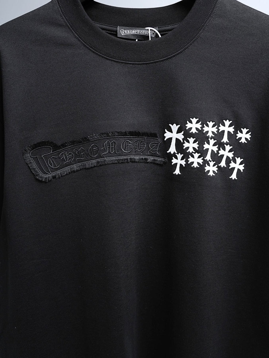 Chrome Hearts Clustered Cross Short-Sleeve T-Shirt ¡ª detail