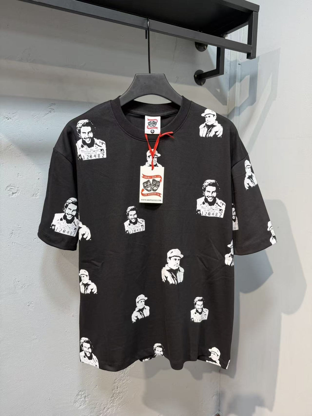 ASAALL All-Over Portrait Graphic Short-Sleeve T-Shirt ¡ª front