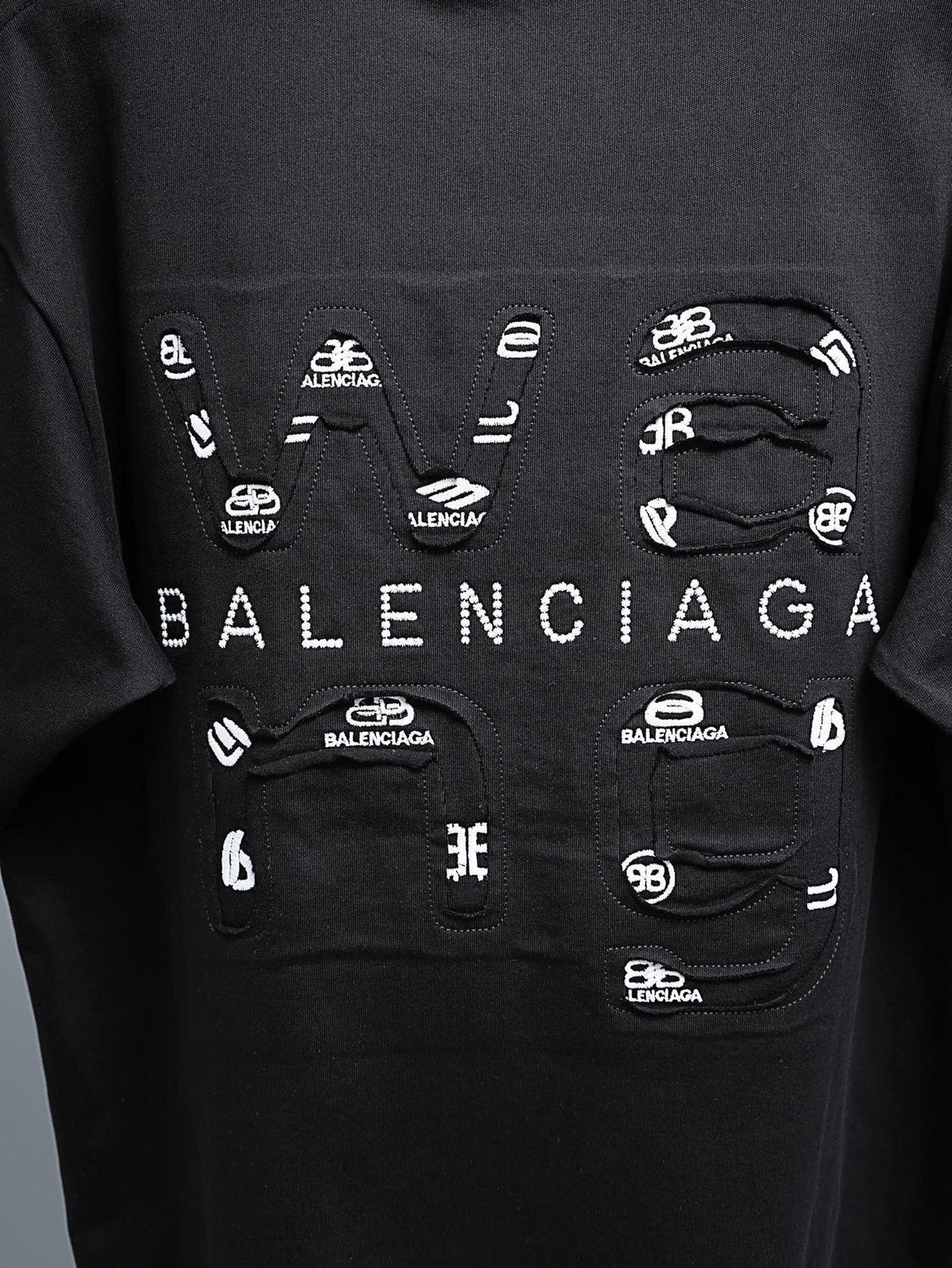 Balenciaga Multi-Logo Back Graphic T-Shirt ¡ª detail